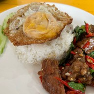 ก๋วยเตี๋ยวเนื้อตุ๋น ละมุนเลย