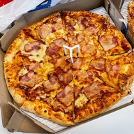 Domino's Pizza สีลม