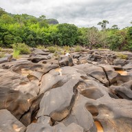 เลยดั้น