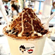 Jing Jing Bingsu & Sweets สกลนคร