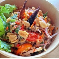 คนละยำ ตำแซ่บ ณ บ้านติดต่อ ต้นตำหรับ