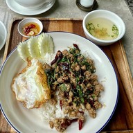 Thé Tea House ชะอำ