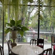 Thé Tea House ชะอำ