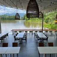 Bloom Restaurant @ Siamdasada Khaoyai