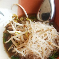 เมนูของร้าน ร้านก๋วยเตี๋ยวเรือแยกบางคูวัด(รสแซ้บสุดๆ)