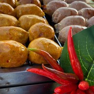 ใส้กรอกอิสาน จ๊อดเฮาดิ้