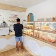 เดอลัว โฮมเมดเบเกอรี่ สาขาในเมือง Derlua Homemade