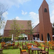 บรรยากาศ Take A Breath Cafe and Eatery