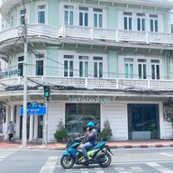 Kaja Gallery Cafe Cacha bed hotel
