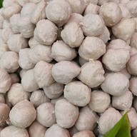 ร้านยำแซ่บ ขนมหวานน้ำแข็งใส ถนนมาลัยแมน