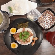 เมนูของร้าน ขาหมูกระทะทอง(ต้มถั่ว) คลองสาน - เจริญนคร - ตากสิน