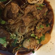 ร้านก๋วยเตี๋ยวบ้านสวนริมน้ำ รามอินทรา34 แยก12 รามอินทรา34 ซ.อยู่เย็น12