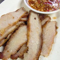 เมนูของร้าน ไก่ทอดเจ๊กี ส้มตำโปโล ลุมพินี