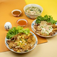 คูวานิช คั่วไก่สวนมะลิ (สูตรอี๊เค็ง) สาขาลาซาล-แบริ่ง ลาซาล-แบริ่ง