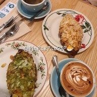 เมนูของร้าน Tiong Bahru Bakery Plaza Singapura