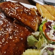 บ้านผักรักตะวัน