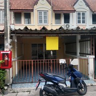 เสี่ยหมี หมูพวง ตลาดศุภฤกษ์ (ตลาดหลังคา)
