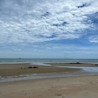 หาดทรายแก้ว อ.สัตหีบ จ.ชลบุรี