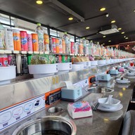 บรรยากาศ สามก๊กสุกี้หมาล่าสายพาน รสต้นตำรับ เล่าปี่ถนนกิ่งแก้ว