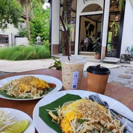 ปู่ตาคาเฟ่