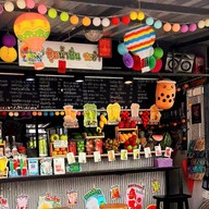 พี่ปุ้มผลไม้สดปั่น🍓🥝🍉🍋🍊🍏🥕🥥🥑 ข้างซีเจทางลงทะเล