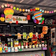 พี่ปุ้มผลไม้สดปั่น🍓🥝🍉🍋🍊🍏🥕🥥🥑 ข้างซีเจทางลงทะเล