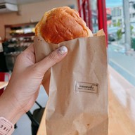 ⭐️🥛เฮียอุ่นนม นมสด ขนมปังปิ้งอร่อย👍  นมสดเกล็ดหิมะ ปังเย็น ปังไอติม ชิโอะปัง ครอฟเฟิล ชีสเค้ก ทีรามิสุ โรลเค้กครีมสด ถนนหอการค้าไทย