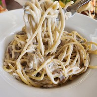 Marco Polo Restaurant Pizzeria ร้านอาหารมาร์โคโปโล ..