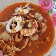 เพชรเลิศ เย็นตาโฟหมึกยัดไส้ สาขาบ้านสวนซอย9