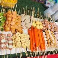 ร้านหม่าล่าพ่นไฟ สถานีรถไฟตรัง