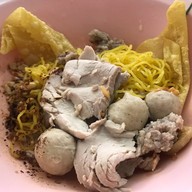 ก๋วยเตี๋ยวหมูอาดัง