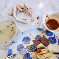 เด่น ข้าวมันไก่ตอน เก่งเป็ดย่าง วงศ์สว่าง ซอย19