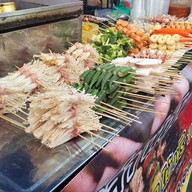 ร้านหม่าล่าพ่นไฟ สถานีรถไฟตรัง