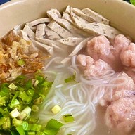 ก๋วยจั๊บดารา