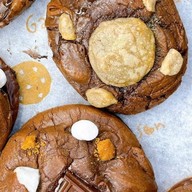 Gavinson siam paragon