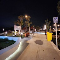 จุดพักรถ Motorway ขาเข้ากทม. ในเขตสมุทรปราการ