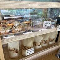 ร้านปลีกวิเวก คาเฟ่ (หัวหิน) -