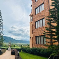 Castello Della Valle by Toscana Valley