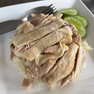 ไก่ในหิน ข้าวมันไก่