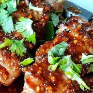 ข้าวปลาแกะ ข้าวน้ำพริก ไก่ย่างแดง @บ้านบึง