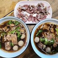 ร้านก๋วยเตี๋ยวฮงไน้ สาขา1 (ถนน345)