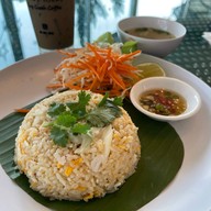 393 Cafe & Resto ถนน36