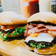 เบอร์เกอร์ลาออก