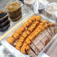 ข้าวมันไก่สิงคโปร์นายปุ๊ย สาขา3 ตลาดสิริทรัพย์ รังสิตคลอง1