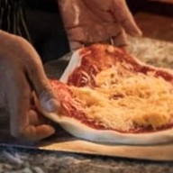 Hand craft romana pizza