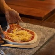 Hand craft romana pizza