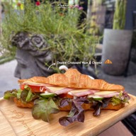 เมนูของร้าน Benzol Cafe