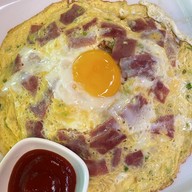 เมนูของร้าน We Cottage บางแสน