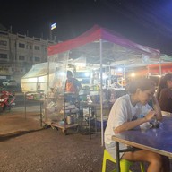 บรรยากาศ ป้าดา ขนมหวาน
