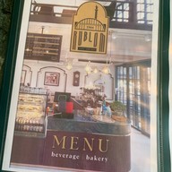 รับลม คาเฟ่ ท่าเรือมหาชัย